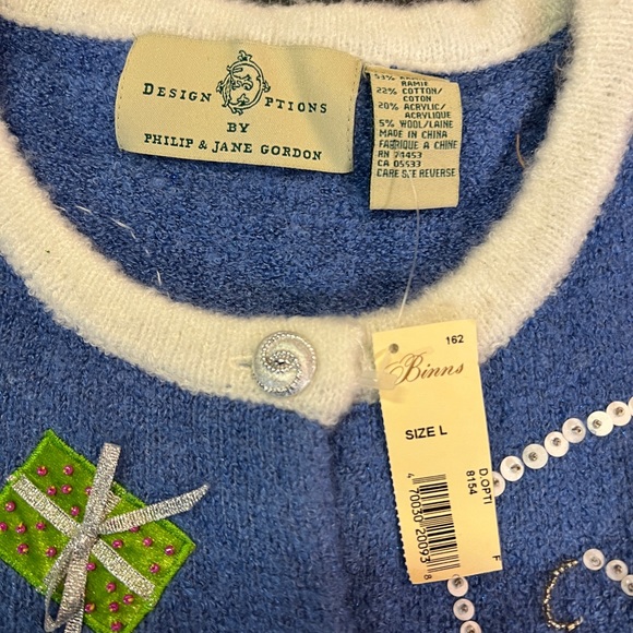 NWT holiday sweater size large - Picture 2 of 6